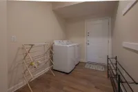 2728 Harbor Court Hotels in Delavan