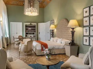 Mr & MRS Smith Seven Rooms Villadorata