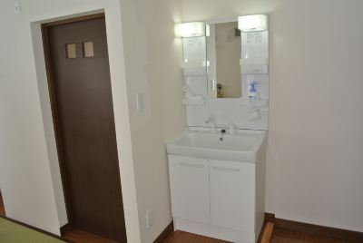 和風ファミリールーム(トイレと洗面台付き、共同シャワールーム) 笑顔咲く宿 めぐみ雪の写真