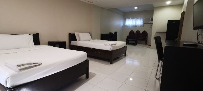 Kingsville Hotel Отели в г. Исабела