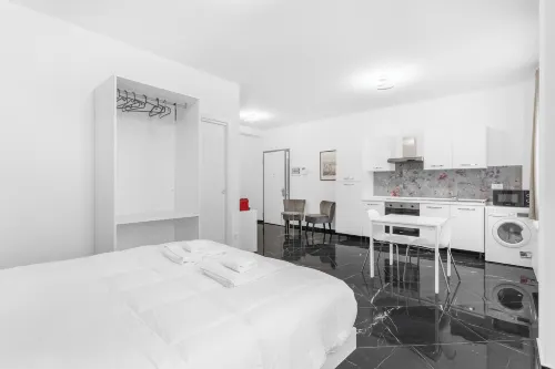 Ponale Suites Foresteria Lombarda Hotels in Bresso