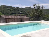 Escape with Pool & WiFi - pet friendly