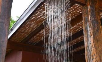 Cond. Fechado, na Ponta do Mutá