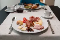 세스탄테 마리나 모텔  호텔