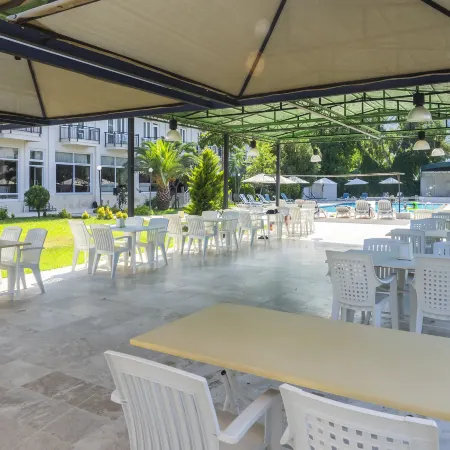 Tal Beach Hotel