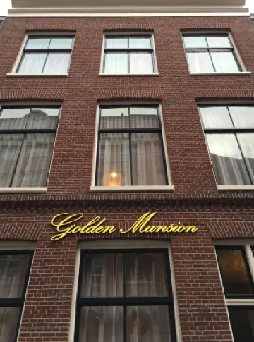 Golden Mansion Aparthotel