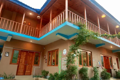 Khwaabgaah-A Boutique Homestay Hotels in Pekhri