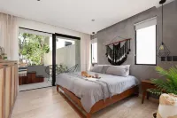 เอเรน่า ตูลุม