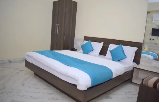 天空住宿石番士旅館酒店