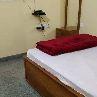 Nest Guest House Hotels near Devi Padahara Pond (ଦେବୀ ପାଦହରା ପୁଷ୍କରିଣୀ)