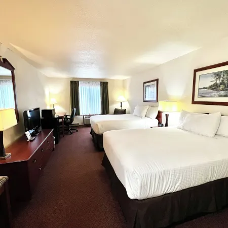 Travelodge by Wyndham Ishpeming/Marquette Отели в г. Ишпеминг