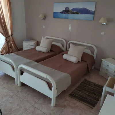 Kaluva Studios Hotels near Mylotopi