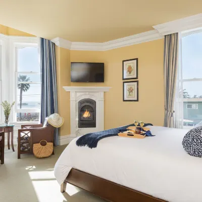West Cliff Inn, A Four Sisters Inn Hotels near Board walk