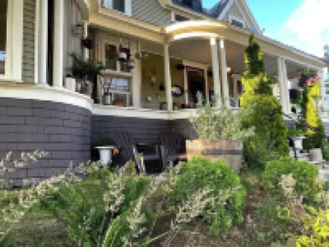 La Maison de Ville - Bed & Bistro Hotels in Magog
