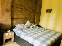 Mignonette Hotel & Suites