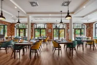 Grand Park Hotel Hotels in Politz