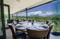 Clos Malverne Wine Estate