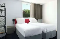 Hôtel Cyano Fréjus Saint RAPHAËL