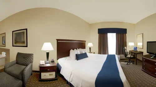 Holiday Inn Express & Suites Allentown West Hotels in South Whitehall Township
