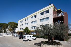 B&B Hotel Nîmes Ville Active, Parking sécurisé Gratuit