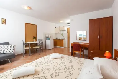 Apartments Ana
