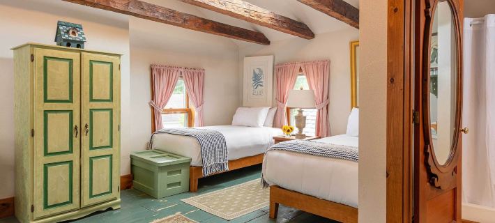 Old Stagecoach Inn Hotels in Washington County