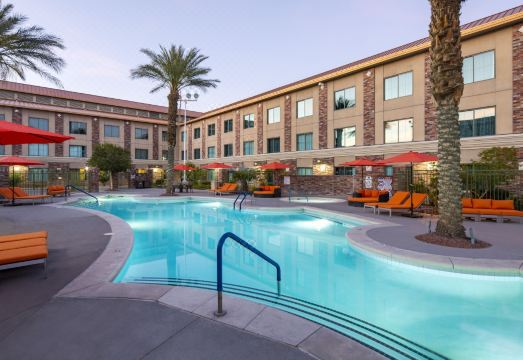 1. 캐너리 카지노 ..