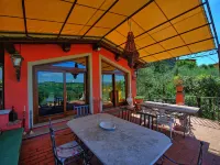 Casa Vania by PosarelliVillas Hotels in Reggello