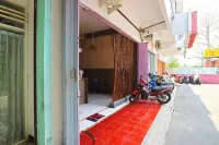 彭多克背包客城市廣場酒店 酒店