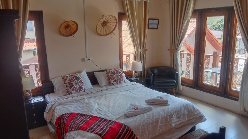 Pukyo Bed and Breakfast Belgian Lao