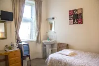 Hazeldene Guest House Hotels in Perth