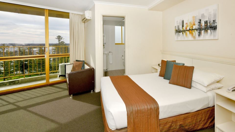 Atlantic Tower Motor Inn