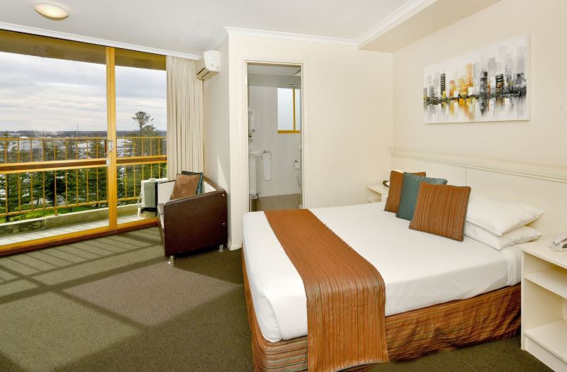 Atlantic Tower Motor Inn