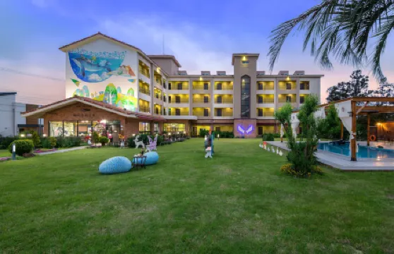 Famille Spa Resort