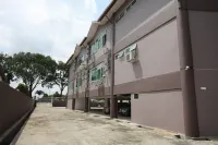 Place2Stay @ Kenyalang - 2 Yıldız