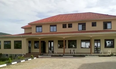 Mparo Guest Apartments Các khách sạn ở Bugahya