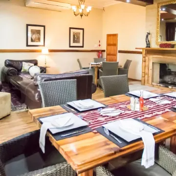 Border Hotel