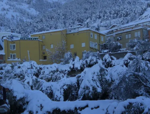 Pensión Mariola Hotels in El Comtat