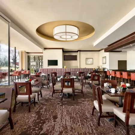 DoubleTree by Hilton Hotel Atlanta Northlake