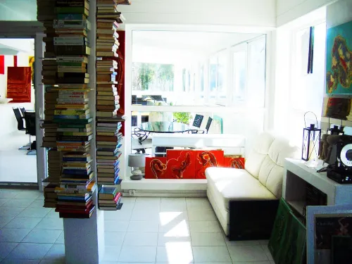 Roomantic Apartments - Homestays