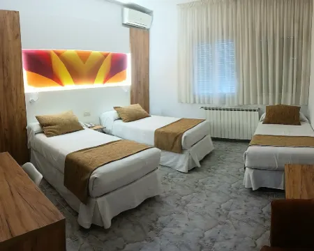 Hostal Real Hotels in Comarca de Plasencia