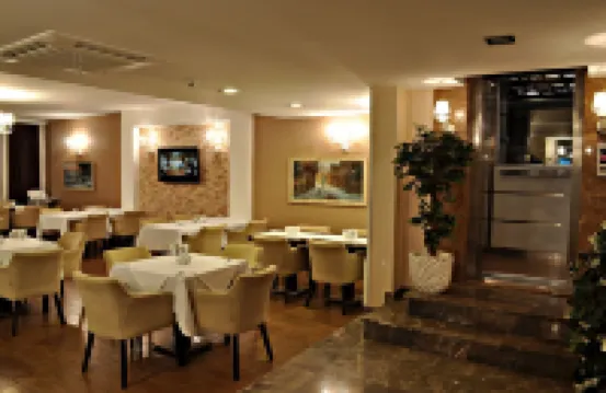 ホテル エディルネ パレス