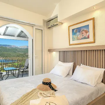 The "L" Suites & Apartments