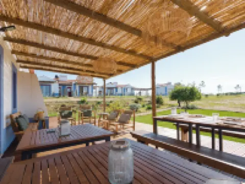 モンテ ド セロ シネスのホテル