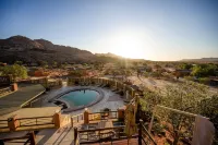 Klein-Aus Vista Desert Horse Inn Hotels in Aus