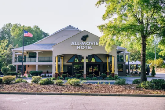 All-Movie Hotel