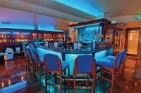 Harrah’s Lake Tahoe – A Caesars Rewards Destination - bar