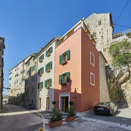 Villa Pergola