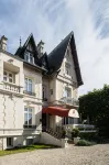 Villa 81
