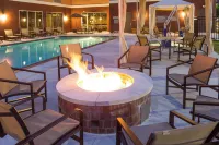 Cambria Hotel Plano - Frisco - Kolam Renang Peribadi